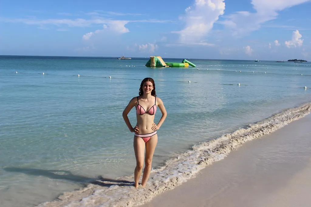 Beachcomber Club Resort Negril